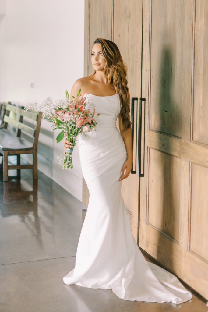 luxury-bride-at-graystone-quarry-in-downtown-nashville